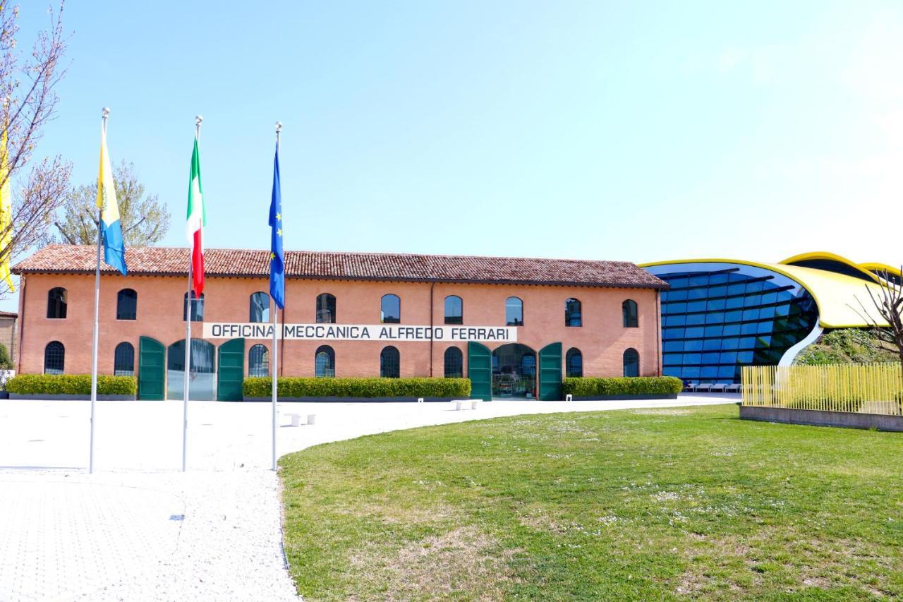 Modena Centro Junior Suite Eksteriør billede